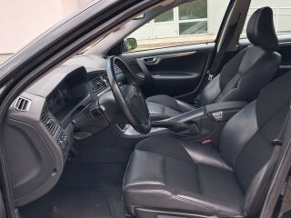 Volvo S60 2.4 D5 136kW