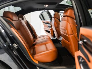 BMW 740 Facelift Individual X-drive 3.0 230kW