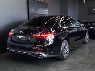 Mercedes-Benz C 300 de AMG Plug-in 2.0 145kW