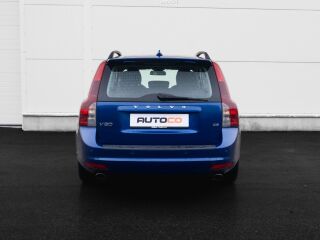 Volvo V50 Momentum Facelift 2.4 D5 132кВ