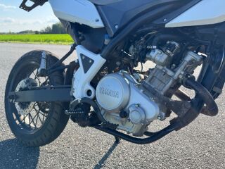 Yamaha WR 125 X 11кВ