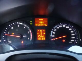 Toyota Avensis Touring Executive Facelift EU5 2.0 R4 D-4D TDI 91kW