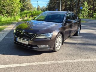 Skoda Superb 1.4 110kW