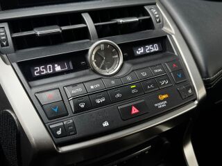 Lexus NX 300h Comfort 2.5 114kW