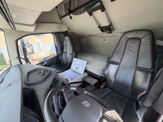 Volvo FH16 650 6X4 EURO6 + RETARDER + HYDRAULICS 488kW