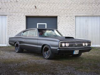 Dodge Charger 8.0 V8 450кВ