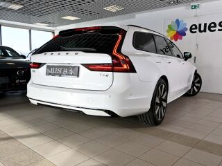 Volvo V90 AWD T6 H&K ULTRA DARK XENIUM INTELLI SAFE PRO 2.0 T6 Long range Plug-in 293kW