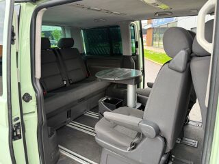 Volkswagen Multivan 2.5 128kW