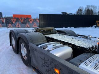 Mercedes-Benz Actros 2863 6x4 460kW