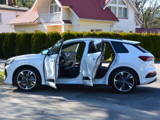 Audi Q4 e-tron S-Line / Competition 125kW