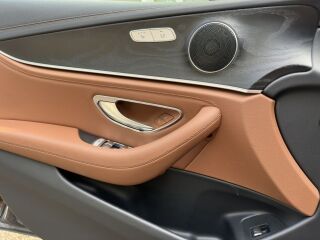 Mercedes-Benz E 400 AMG Line 4-Matic 3.5 245кВ