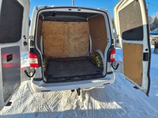 Volkswagen Transporter 2.0 132кВ