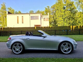 Mercedes-Benz SLK 350 3.5 V6 200kW