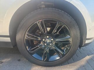 Land Rover Range Rover Velar Black Package 2.0 R4 177kW
