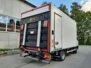 Renault D CAB 2 4X2 130kW