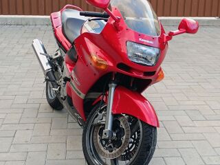 Kawasaki ZZ - R 600 E 72kW