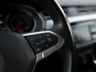 Volkswagen Passat 1.5 108kW