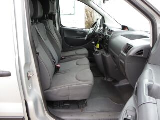 Citroen Jumpy LONGa/c 2.0 TDI 94kW