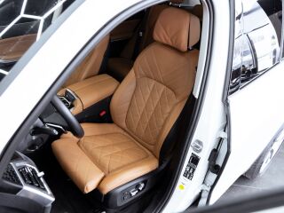 BMW X5 xDrive30d Innovation Package 3.0 R6 210kW