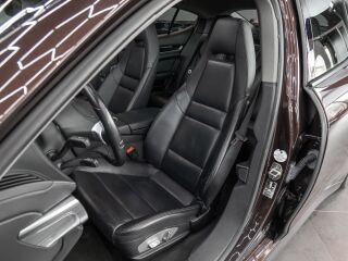 Porsche Panamera 4 3.6 220kW