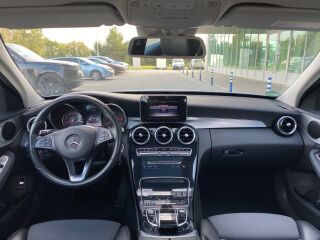Mercedes-Benz C 220 Avangarde 2.1 125kW