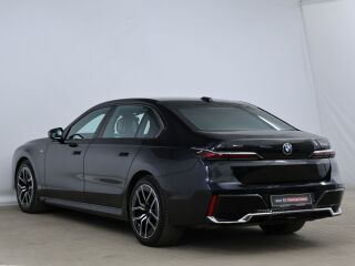 BMW 740 d xDrive M-Sportpakett 3.0 210kW