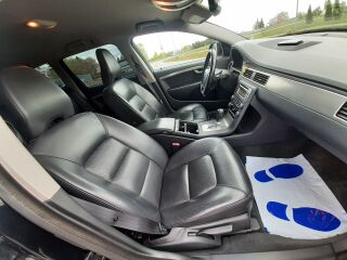 Volvo V70 D5 AWD 2.4 151kW