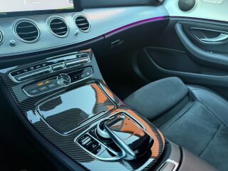 Mercedes-Benz E 220 d AMG-LINE 2.0 R4 d 143kW
