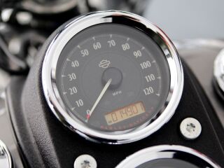 Harley-Davidson Dyna Low Rider V-2