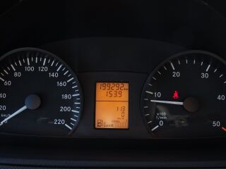 Mercedes-Benz Vito TOURER LONG 2.1 R4 70kW