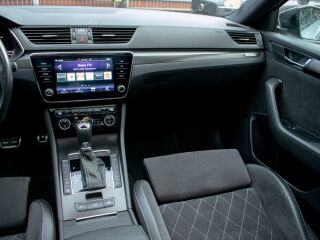 Skoda Superb Sportline Combi Facelift 2.0 110kW