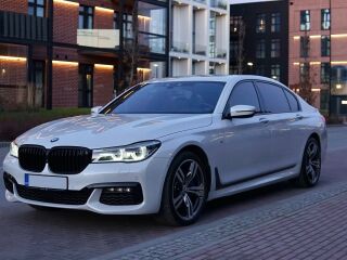 BMW 750 Li xDrive 4.4 330kW