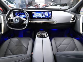 BMW iX xDrive 40 240кВ