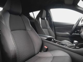 Toyota C-HR Hybrid Crossover Style 2.0 112kW