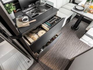 Mobilvetta KEA KOMPAKT 55 - TRUMA DIESEL - LiFePo4 - SOLAR 2.2 R4 MULTIJET 3  EURO 6E 103kW
