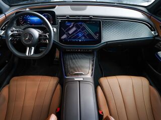 Mercedes-Benz E 300 de 4Matic AMG Line Night Package 2.0 145кВ