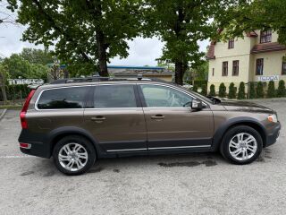 Volvo XC70 2.4 120kW