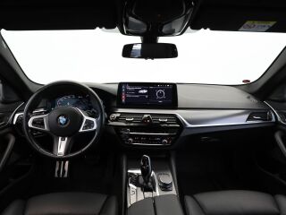 BMW 530 E X-Drive M-Sportpakett 2.0 215kW