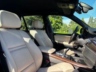 BMW X5 3.0 225кВ