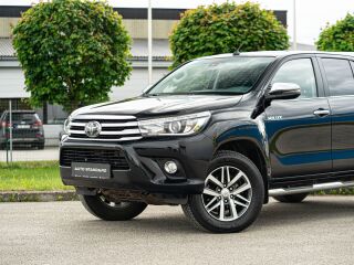 Toyota Hilux 2.4 110kW