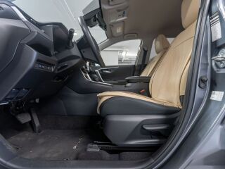 Toyota RAV4 Luxury Petrol 129kW