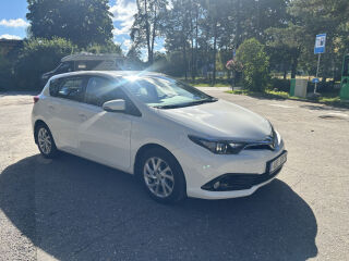 Toyota Auris 1.6 97kW