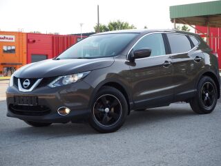 Nissan Qashqai Tekna EU5 1.5 dCi Pure Drive 81kW