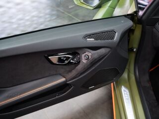 Lamborghini Huracan Tecnica LP640-2 5.2 V10 470kW