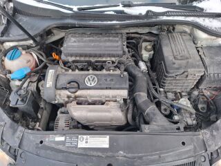 Volkswagen Golf 1.4 R4 16V 59kW