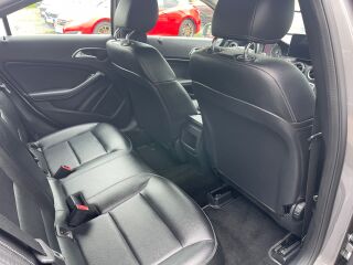Mercedes-Benz A 180 FACELIFT 1.5 80kW