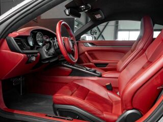 Porsche 911 992 Carrera 4 3.0 283kW