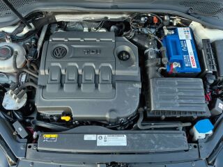 Volkswagen Golf DSG ATM 1.6 R4 TDi 85кВ