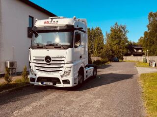 Mercedes-Benz Actros MP5 Bigspace-Solostar 12.8 330kW