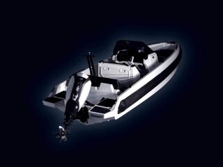 IRON 647 Mercury 150 EFI - 200 V6